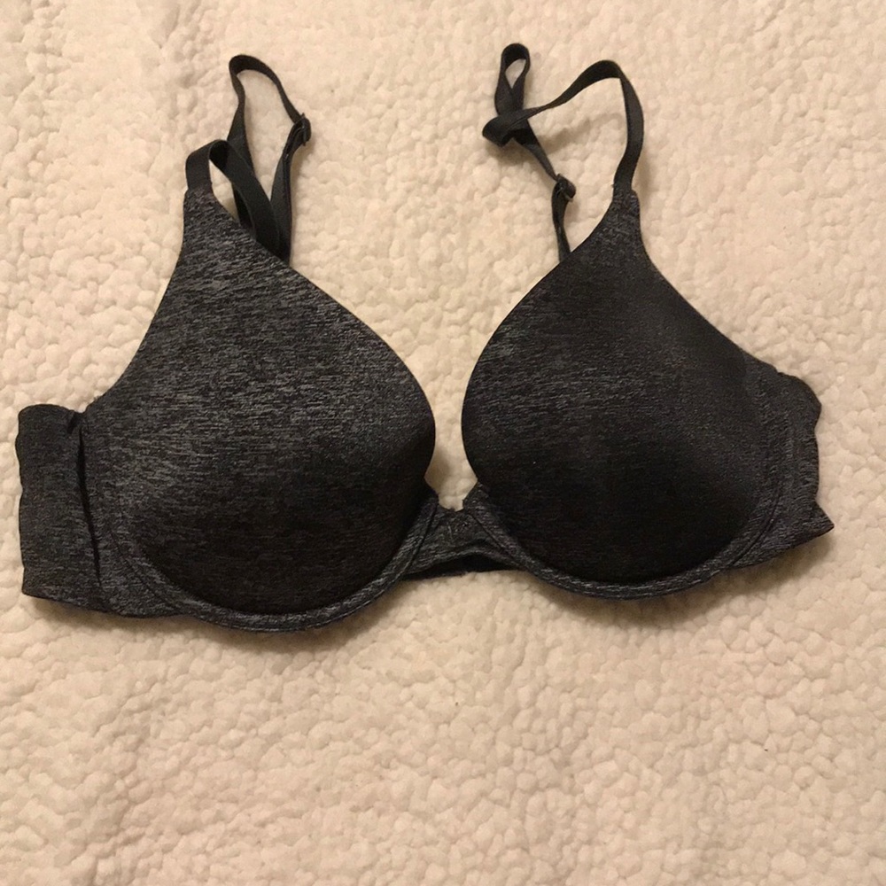 Victoria’s Secret T-Shirt Bra